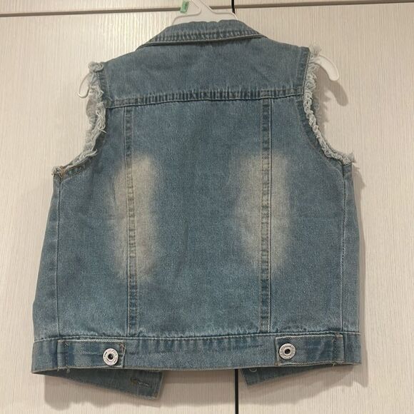 Pearls Jean vest  - Picture 11 of 14